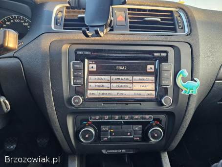 Volkswagen Jetta 1.  6 TDI 2011