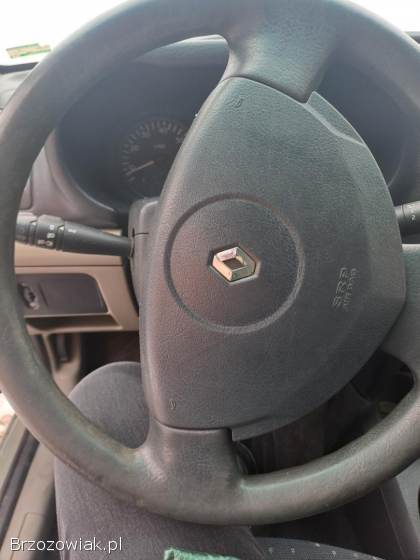 Renault Clio Sedan 2002