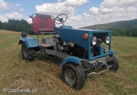 Traktor SAM z pługiem do śniegu (transport po zakupie)