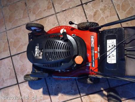 Kosiarka spalinowa z napędem