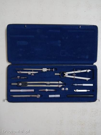 Przybornik kreślarski.