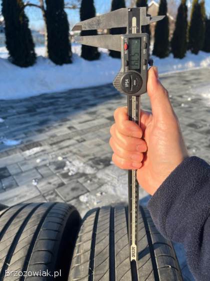 Opony letnie Michelin 215/55/17,  2023 rok