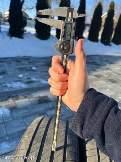 Opony letnie Michelin 215/55/17,  2023 rok