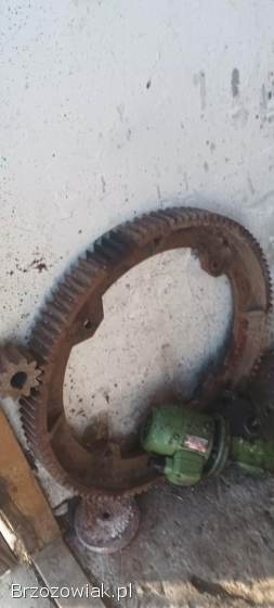 Sieczkarnia śrutownik przekładnia
