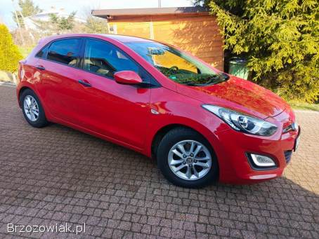 Hyundai i30 1.  4 B 2013