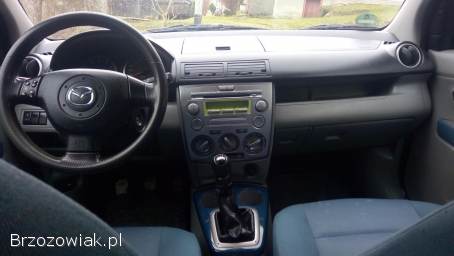Mazda 2 2004