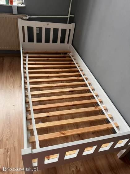 Łóżko jednoosobowe