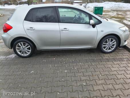 Toyota Auris 1 2009