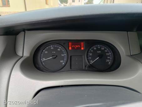 Nissan Primaster Elegance 2009