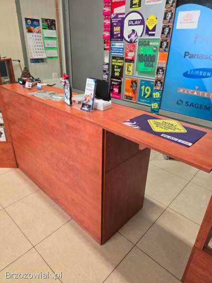 Sprzedam meble sklepowe