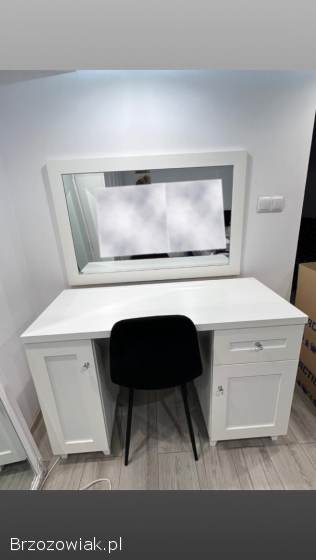 Biurko z lustrem+ gratis krzesło /toaletka