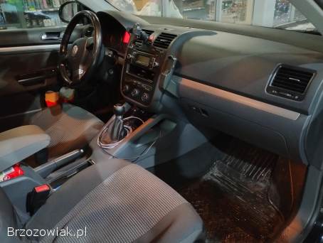 Volkswagen Golf V 1,  9TDI 105KM 2009