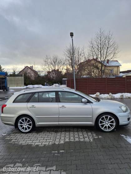 Toyota Avensis 2.  0i Automat Lif 2006