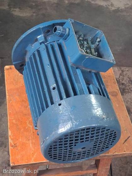Silnik 1.  1 380