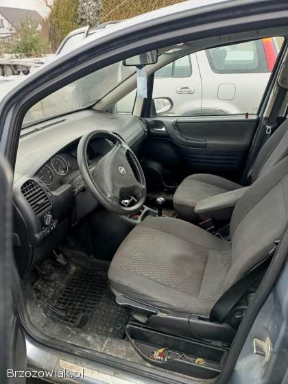 Opel Zafira 2.  0DTI 101km 03r 2003
