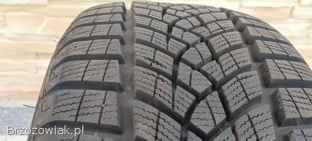 205/55r16 GOODYEAR,  2 opony zimowe 16 cali,  -  8mm,  jak nowe
