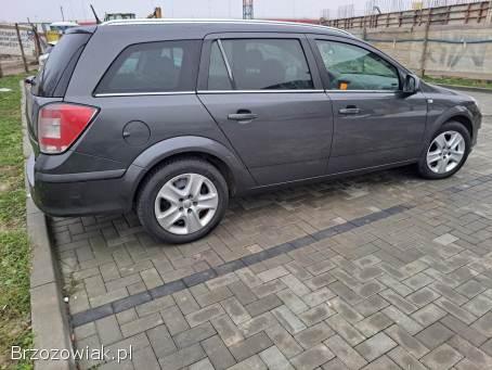 Opel Astra H 2011