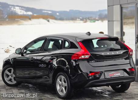 Volvo V40 2015