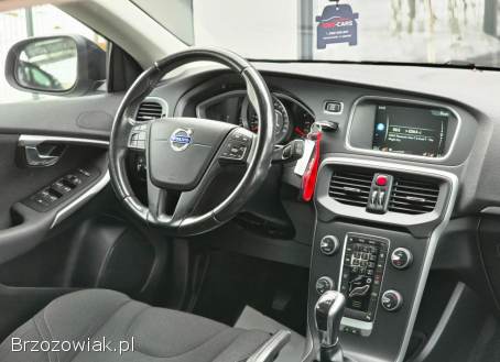 Volvo V40 2015