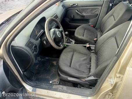 Volkswagen Golf 1.  9TDI 101km 02r 2002