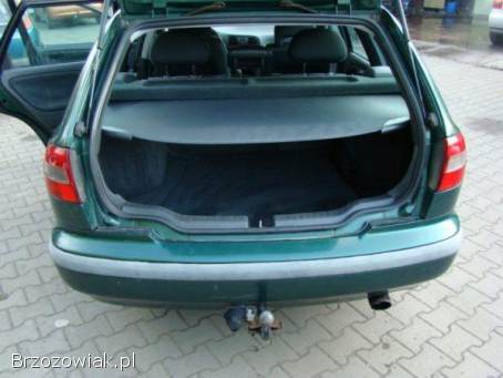 Volvo V40 1.  8 16V benz.   1999