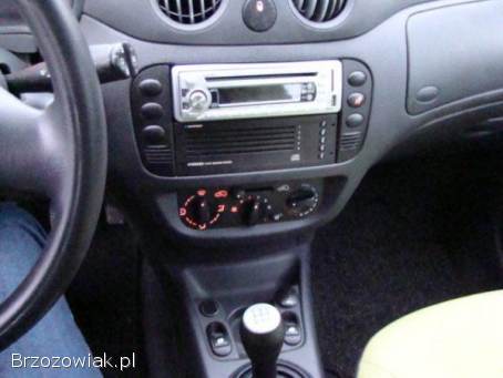 Citroën C2 1,  4i benz.   2004