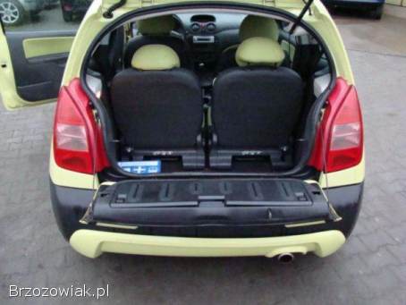 Citroën C2 1,  4i benz.   2004