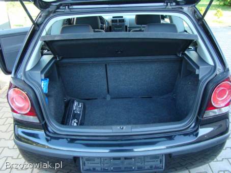 Volkswagen Polo 1,  4 16V benz.   2006