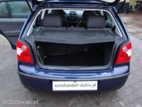Volkswagen Polo 1,  2 12V benz.   2003