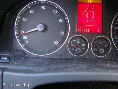 Volkswagen Golf Plus 1,  6 FSI benz.   2005