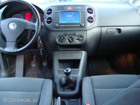 Volkswagen Golf Plus 1,  6 FSI benz.   2005