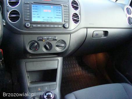 Volkswagen Golf Plus 1,  6 FSI benz.   2005