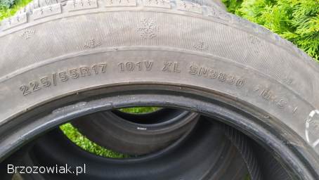 Zimowe opony R17 225/55 2-sztuki