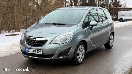 Opel Meriva 1.  4 120 Benzyna  2010