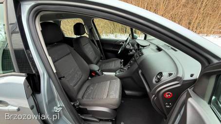 Opel Meriva 1.  4 120 Benzyna  2010