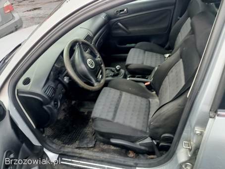 Volkswagen Passat 1.  8T 150km b+g  2003