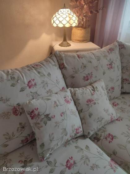 Sofa do salonu,  kwiaty