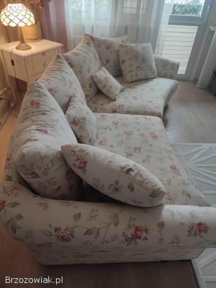 Sofa do salonu,  kwiaty