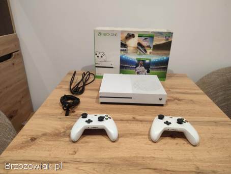 Okazja!  Xbox one S 500GB + 2 pady i sporo gier!  Super Stan!  Gwarancja!