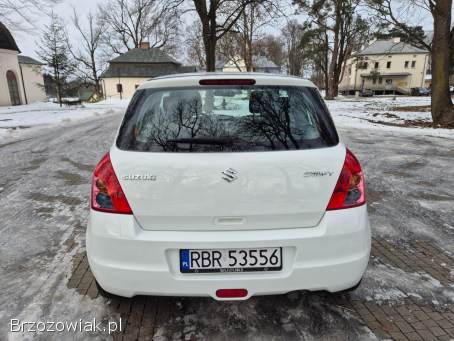 Suzuki Swift 1.  3 16v Benzyna 2009