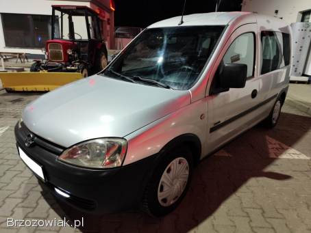 Opel Combo 1.  7 DI Osobowe 2004