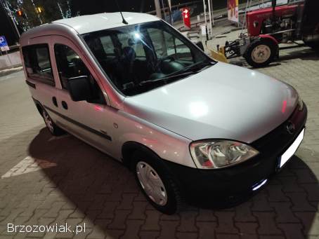 Opel Combo 1.  7 DI Osobowe 2004