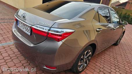 Toyota Corolla 1,  6 132 Salon PL 2016