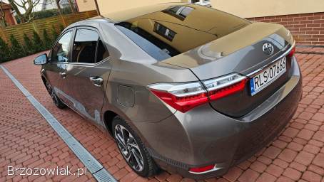 Toyota Corolla 1,  6 132 Salon PL 2016