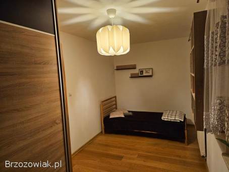 Wynajmę mieszkanie 50 m na ul.  Strażackiej 21B Rzeszów,  w niskiej zabudowie.