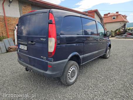 Mercedes w639 vito 4x4 2.  2 4-matic