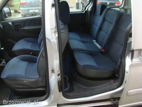 Citroën Berlingo 1.  6 16V benz.   2005