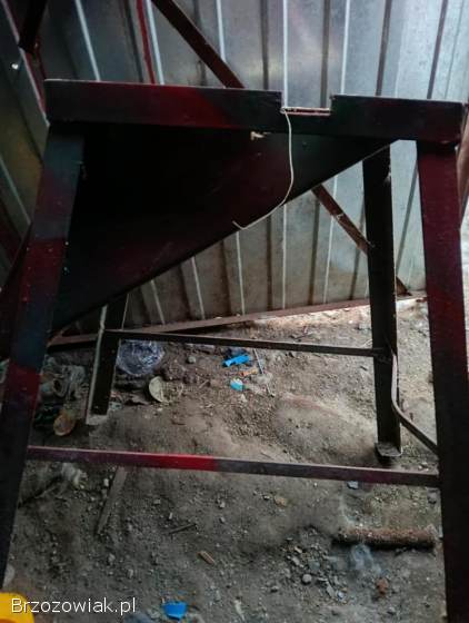 Stelaż na cyrkularke