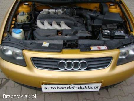 Audi A3 1.  8 20V benz.   1996