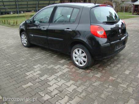 Renault Clio III 1,  6 16V benz 2006